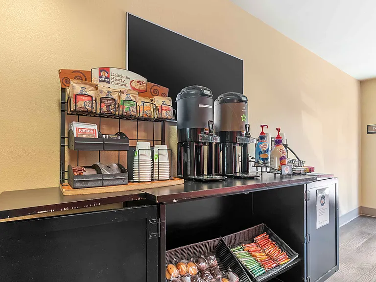 Free Grab-and-Go Breakfast