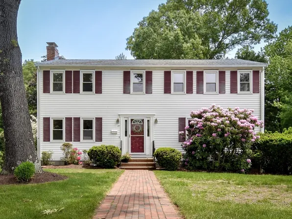 19 Swanson Rd, Framingham, MA 01701