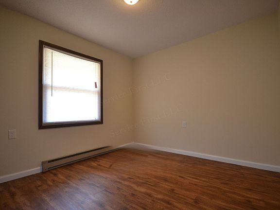 3rd image of 410 S Smith St #13