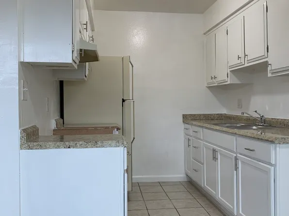 4441 Denby Ln, Stockton, CA 95207