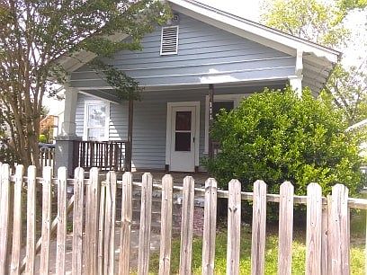 1st image of 111 E 13th St