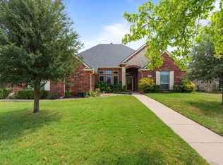 126 Honeysuckle Dr, Justin, TX 76247