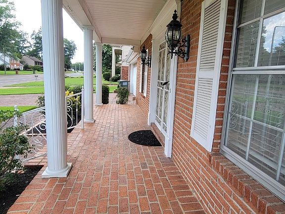 2nd image of 6404 Messick Rd