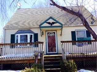 346 Funston Ave, Bridgeport, CT 06606