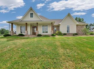 566 County Road 915, Nacogdoches, TX 75965