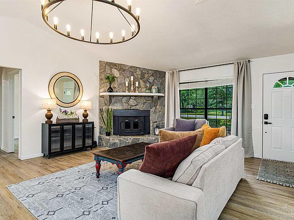 4th image of 4941 Tealwood Dr