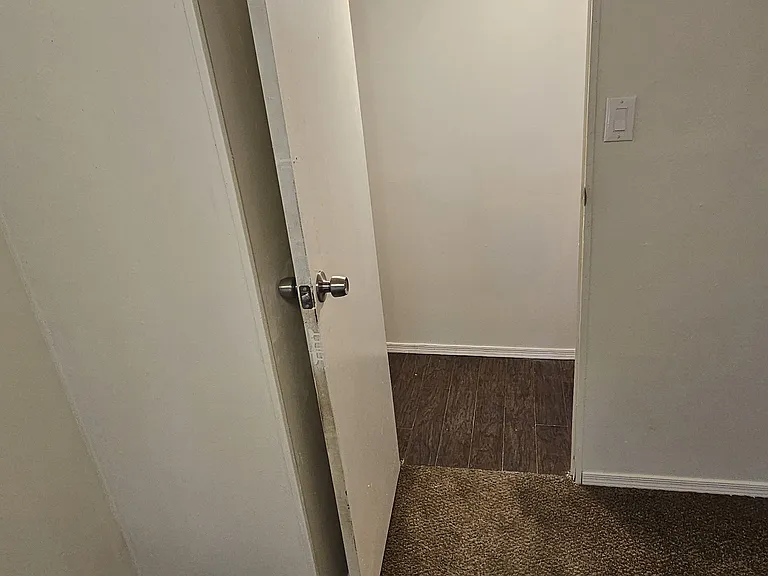 345 Nevada Dr — Photo 13