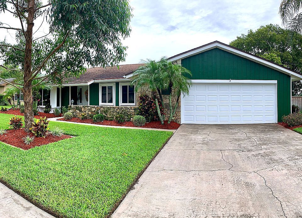 1st image of 1011 Woodall Dr
