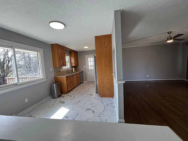449 Missimer Ln — Photo 35
