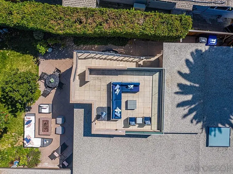 7967 Paseo Del Ocaso — Photo 35