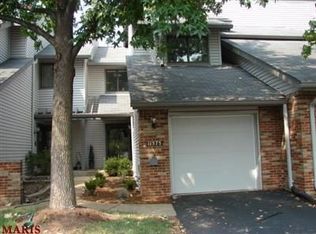 11575 Tawny Ash Ct, Saint Louis, MO 63146