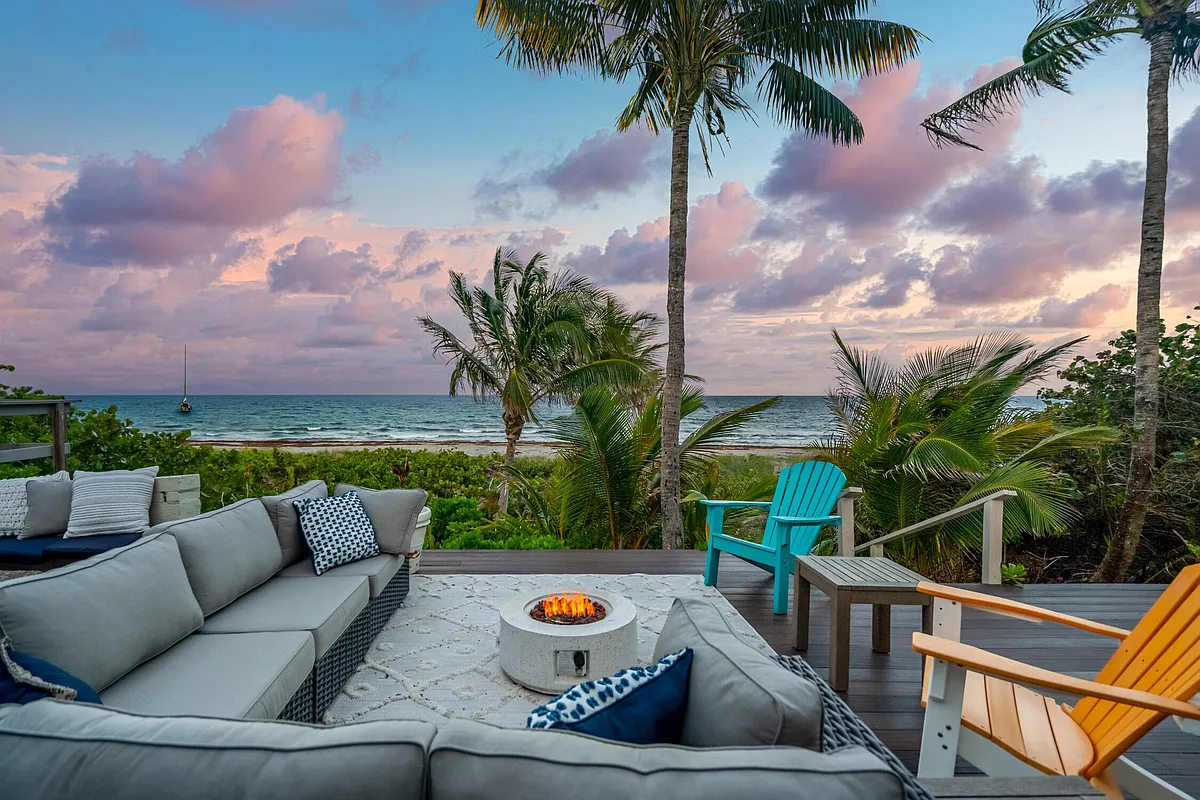 Photo 2 of 31 - 2330 N Ocean Blvd - Boca Raton, FL Building Photo - 2330 N Ocean Blvd