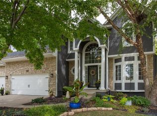 10306 W 144th Ter, Overland Park, KS 66223