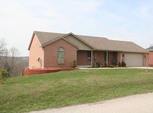 10523 Harmony Hills Dr, Aurora, IN 47001