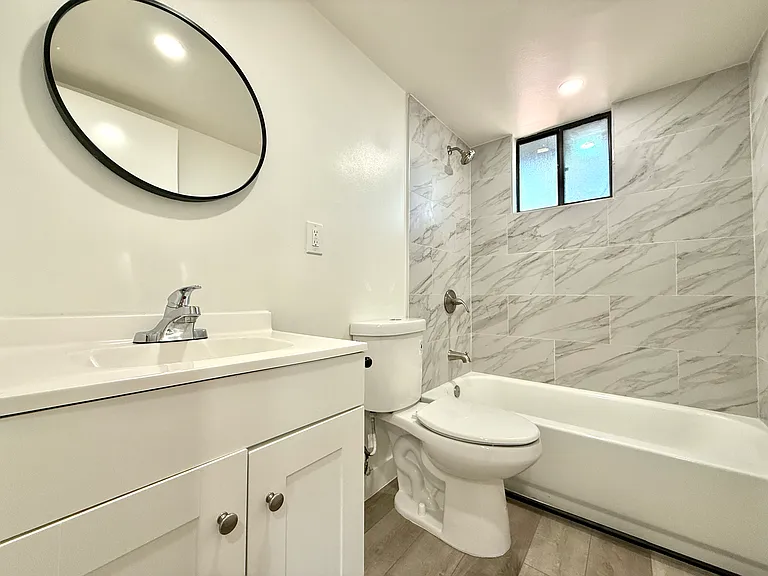 4119 N 11th Ave #6 — Photo 12
