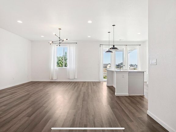 4th image of 1511 Lake Vista Way