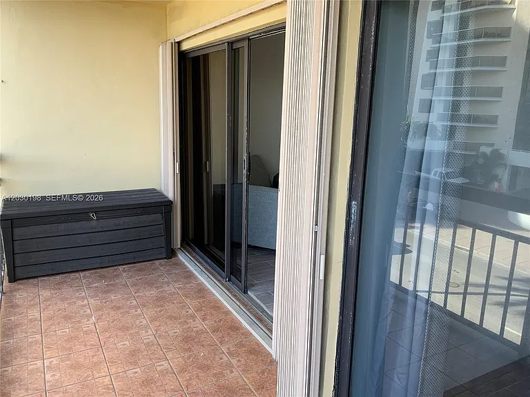 6444 Collins Ave #A6 — Photo 23
