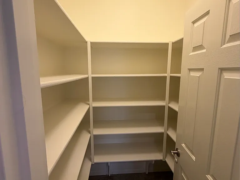 2146 W Tobias Way — Photo 10