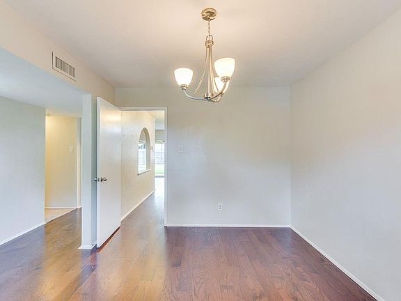 5th image of 7114 Lost Canyon Dr