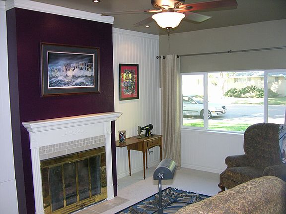 bonus room w/fireplace