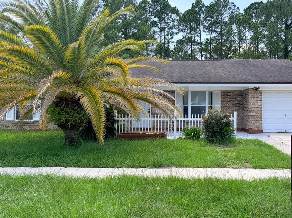 2586 SPRING LAKE Road W, Jacksonville, FL 32210
