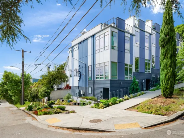 633 18th Avenue S, Seattle, WA 98144