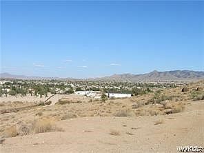 2nd image of 311-17-101 Louise Avenue