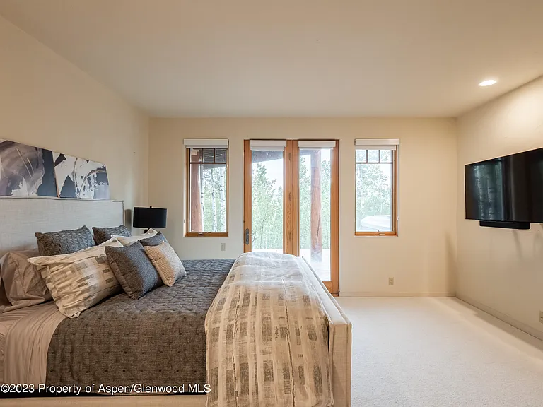 40 Maple Ridge Ln — Photo 26