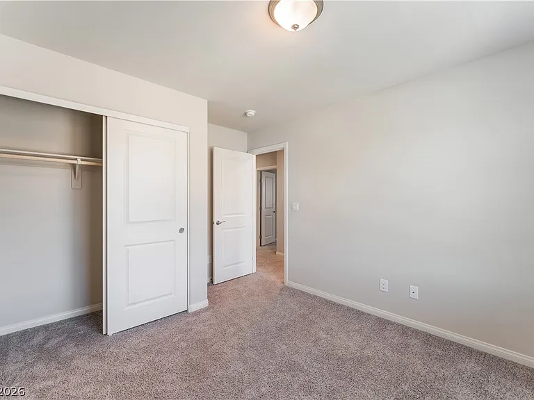 3811 Andorian Ave — Photo 35