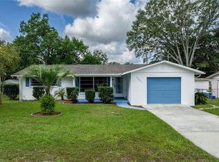 5353 Satsuma Dr, Zephyrhills, FL 33542