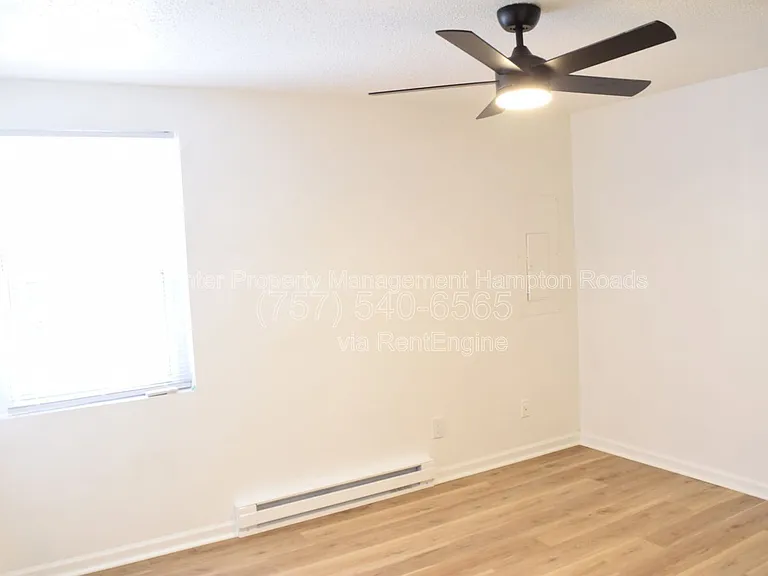 6249 Alexander St #E — Photo 13
