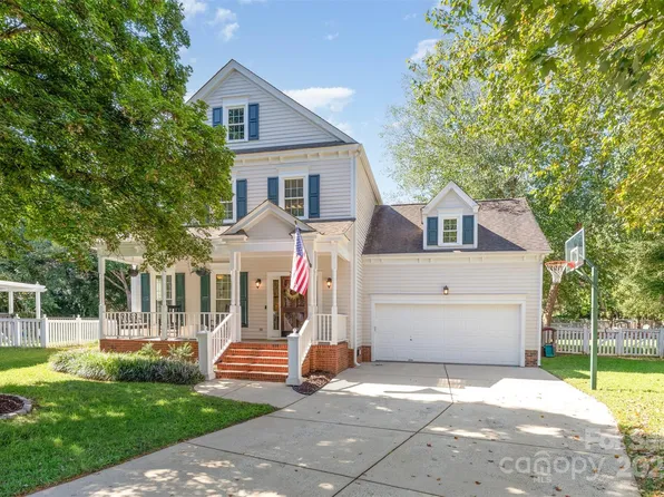 7604 Rathlin Ct, Charlotte, NC 28270