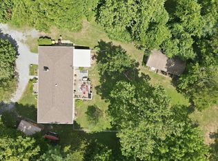 225 Mountain View Dr, Harpers Ferry, WV 25425