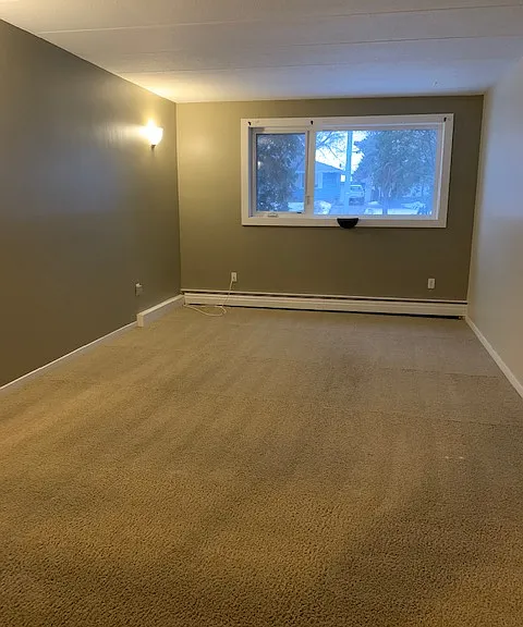 2945 Avonhurst Dr #1 — Photo 5