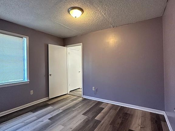 5th image of 2218 Gayle Ave