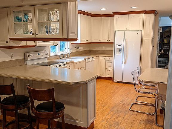 Bright, open kitchen