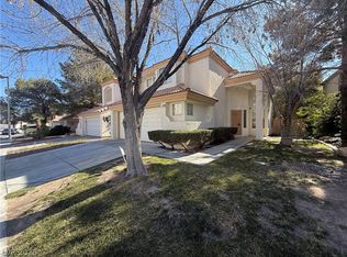 1520 Imperial Cup Dr, Las Vegas, NV 89117