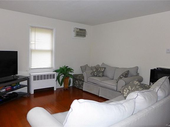 5th image of 50 Valley Ave