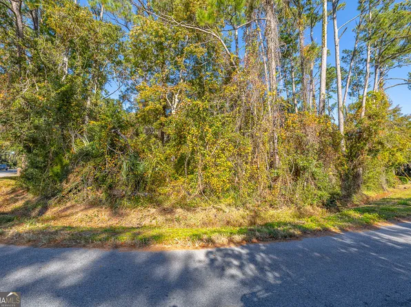 133 Helmich Dr, Brunswick, GA 31525