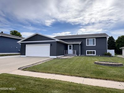 1344 20th St NE, Watertown, SD, 57201