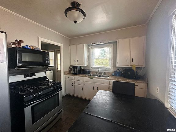 5th image of 514 N Davis St