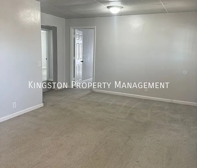 453 Mooreland Ave #1 — Photo 4