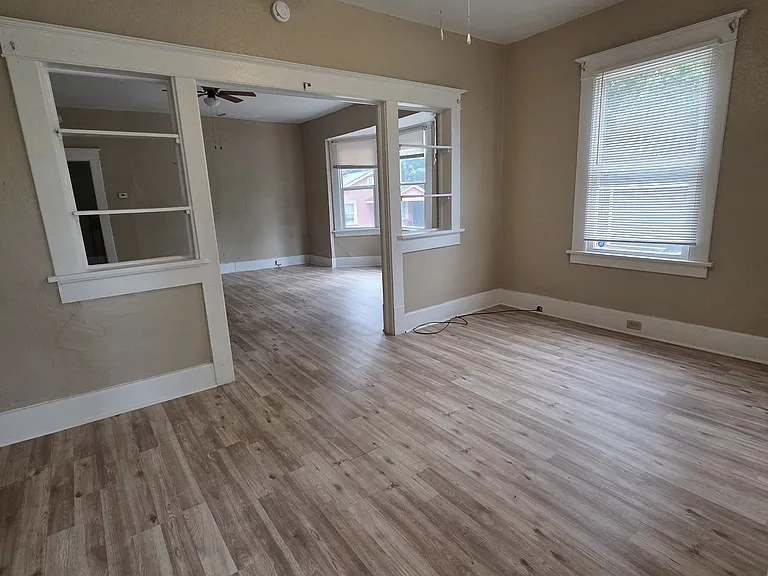 2507 N View Ave #2507 — Photo 3