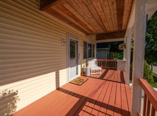 122 S Wilson St, Fredonia, WI 53021