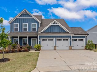 12000 Sam Snead Ct, Lancaster, SC 29720