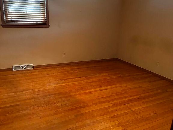 4th image of 3312 W Colorado St