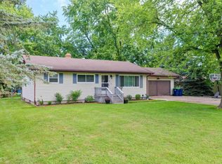 2430 Yellowstone St, Saginaw, MI 48603