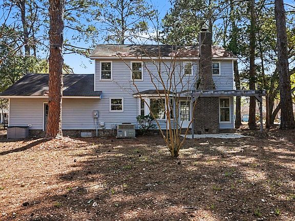 5th image of 688 Pelzer Dr