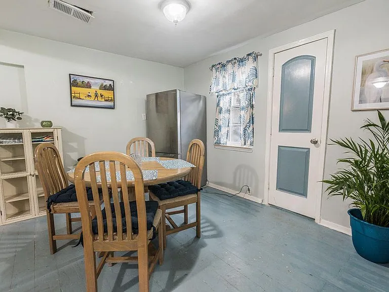317 Ballentine St — Photo 51