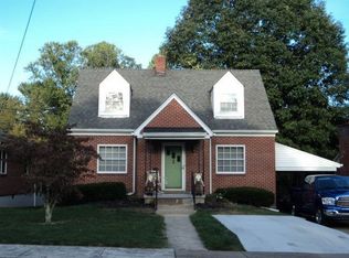 1021 Woodlawn Ave, Beckley, WV 25801